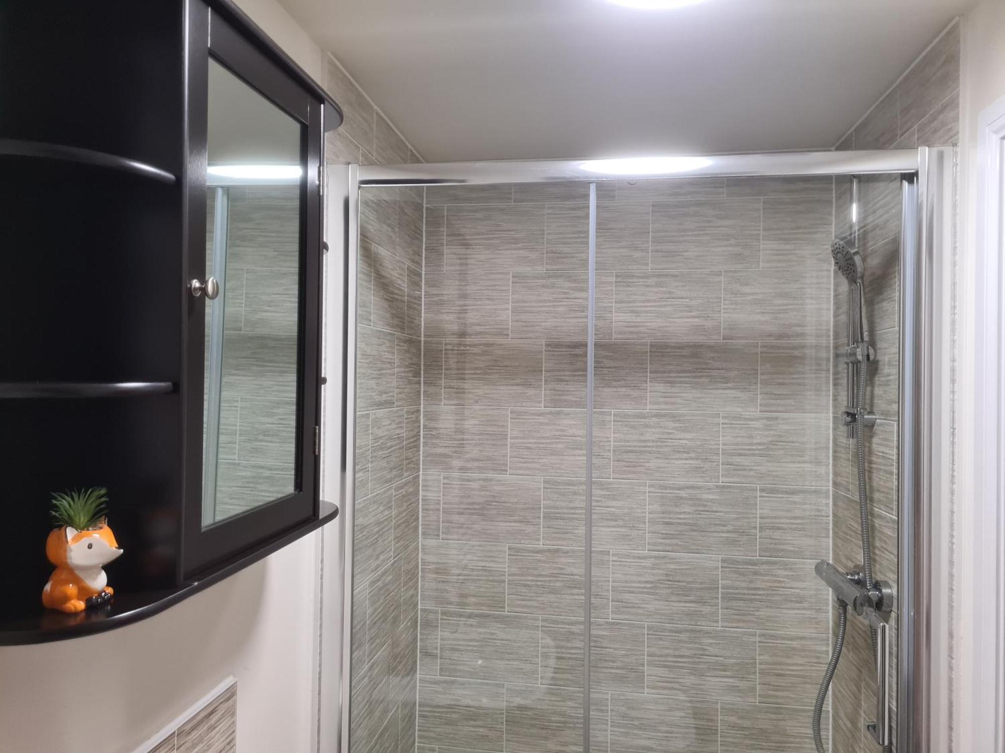 Sky'S Haven Apartment Sunningwell ภายนอก รูปภาพ