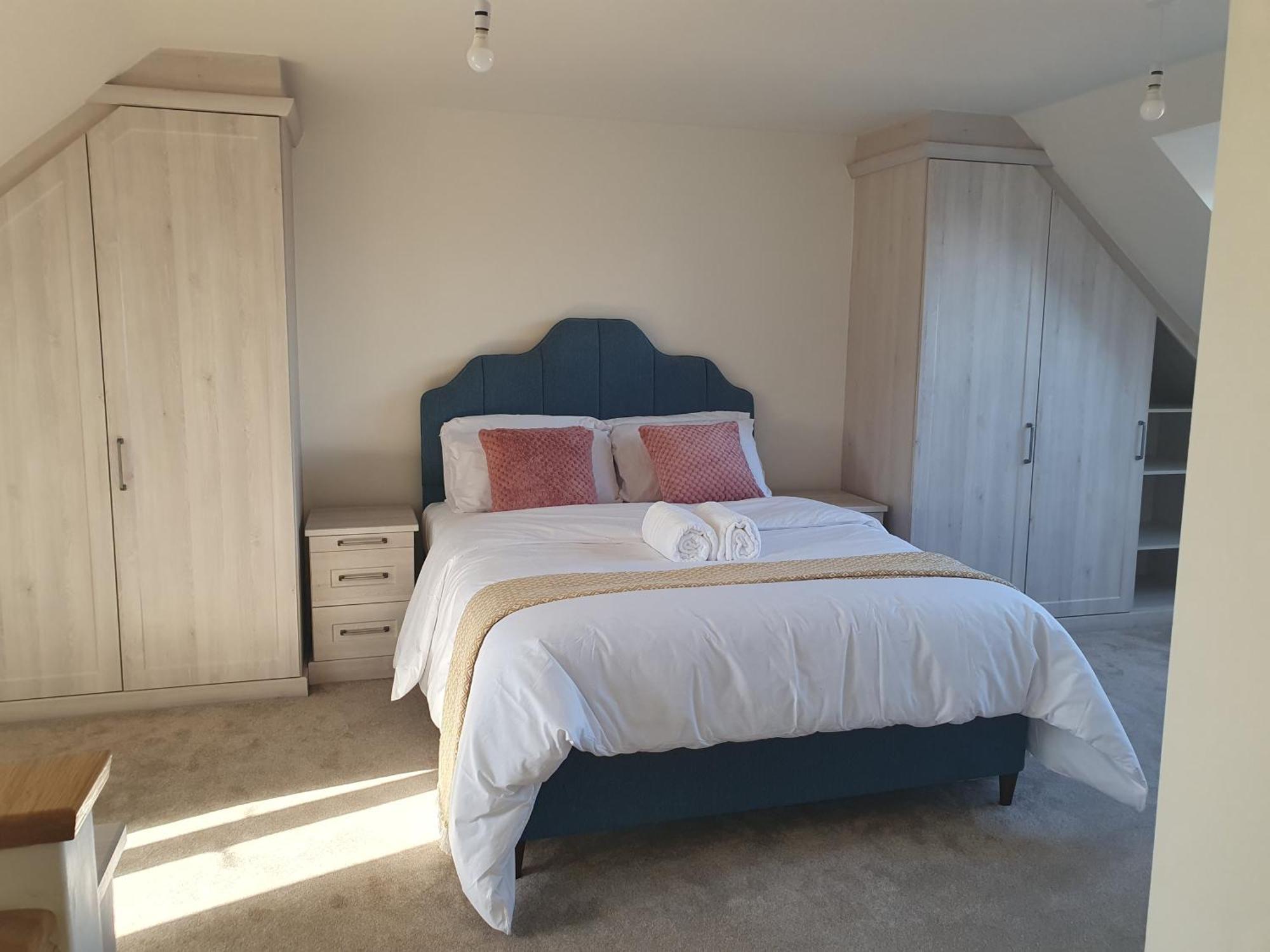 Sky'S Haven Apartment Sunningwell ภายนอก รูปภาพ